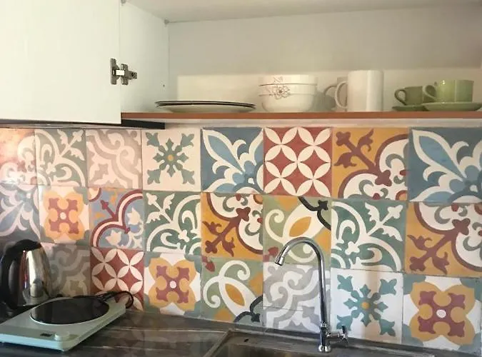 Bharata House Keramas