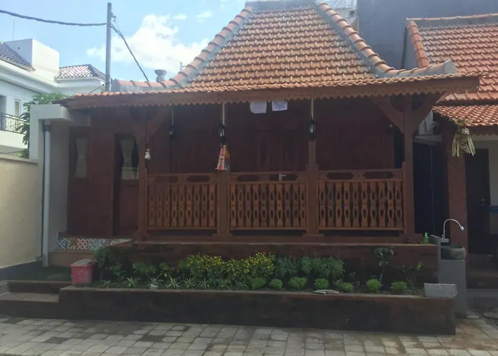 Affittacamere Bharata House 3*